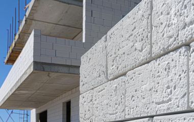 Мурування стін з газоблоків: вартість, ціна роботи та особливості