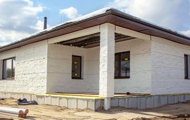 Недорогие дома из газобетона: цены, стоимость постройки под ключ