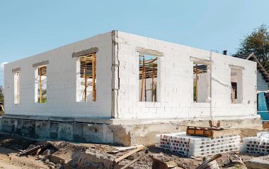 Несущий газоблок: свойства и преимущества для строительства стен